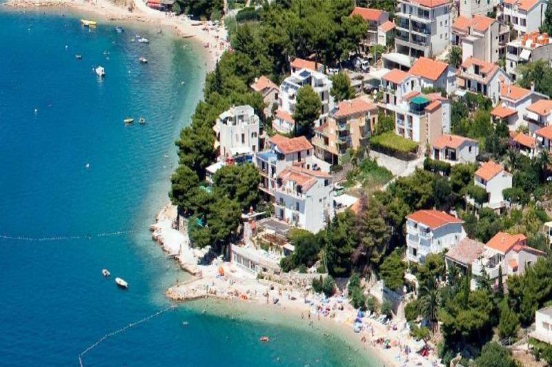 Apartments Bilic Nemira Omis Bagian luar foto